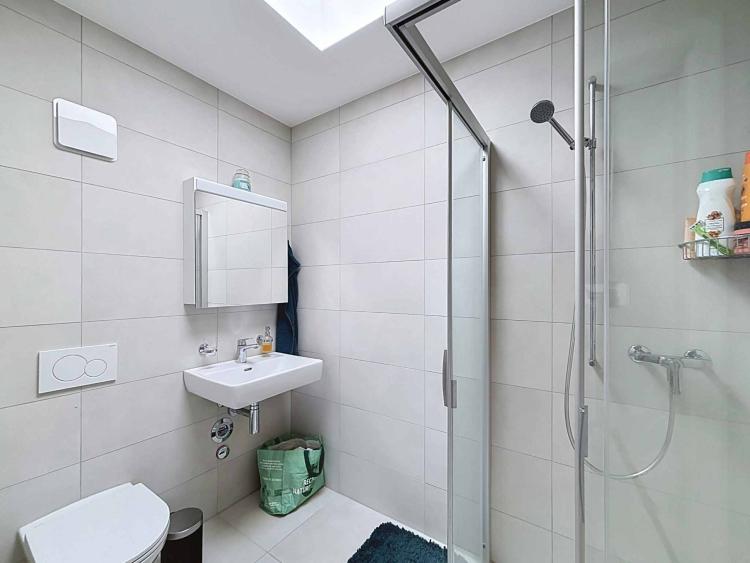Appartement en attique de 4.5 pièces entre lumière et sérénité