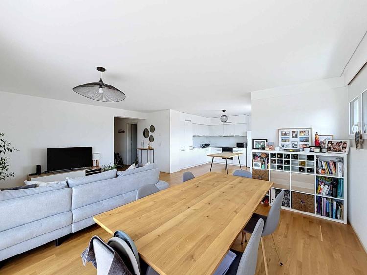 Appartement en attique de 4.5 pièces entre lumière et sérénité