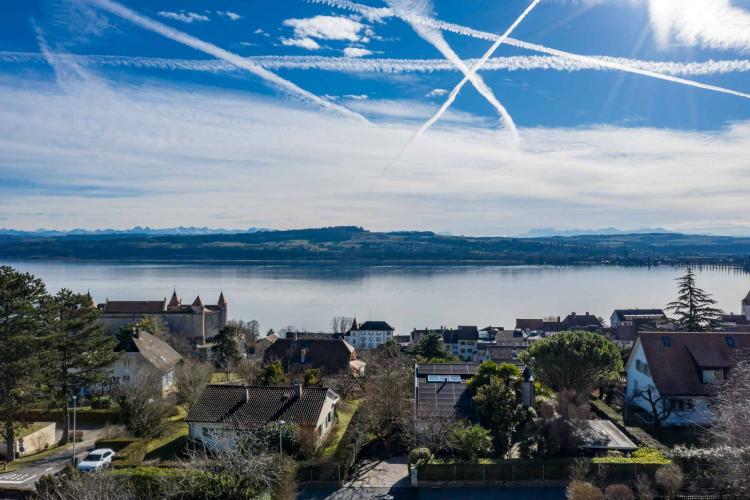 Superbe propriété de 10.5 pièces avec piscine et vue panoramique