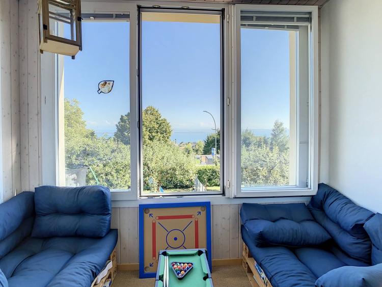 Superbe maison mitoyenne à Peseux avec vue sur le lac