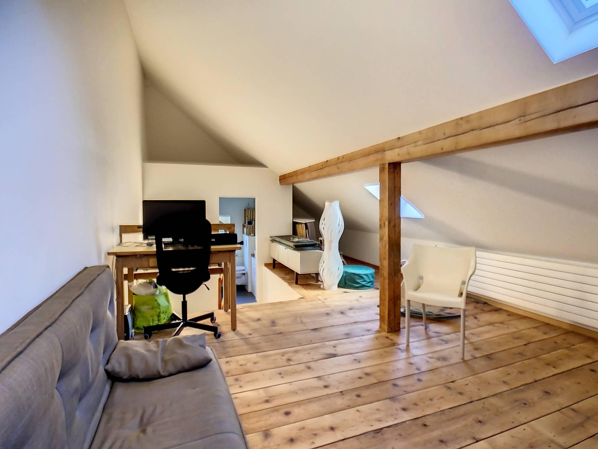 Superbe maison mitoyenne à Peseux avec vue sur le lac