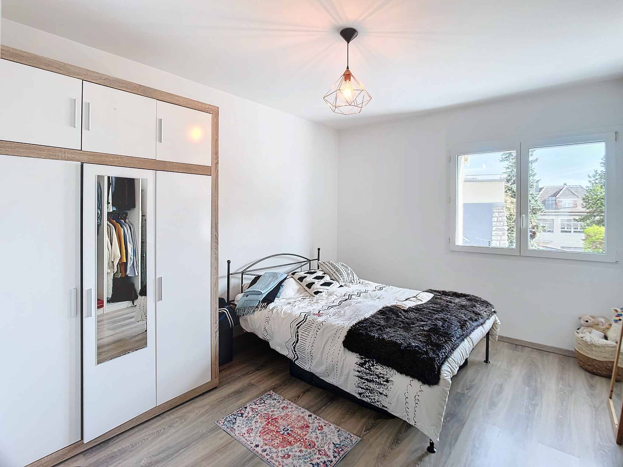 Maison sur 1 seul étage avec vue sur le lac
