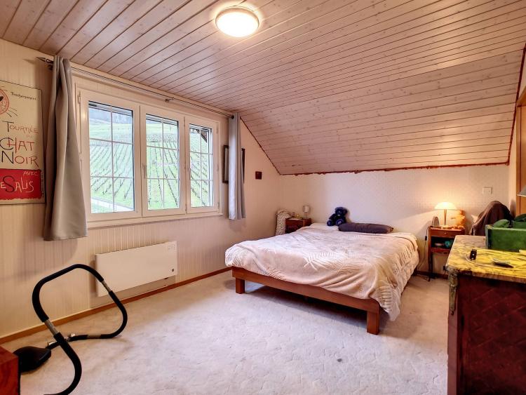 Appartement-villa de 5,5 pièces avec 3 terrasses et garage double