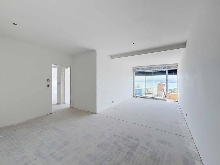 Appartement neuf de 3,5 pièces avec terrasse et vue panoramique