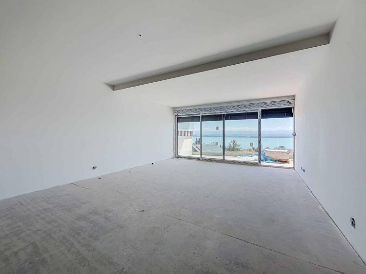 Appartement neuf de 3,5 pièces avec terrasse et vue panoramique
