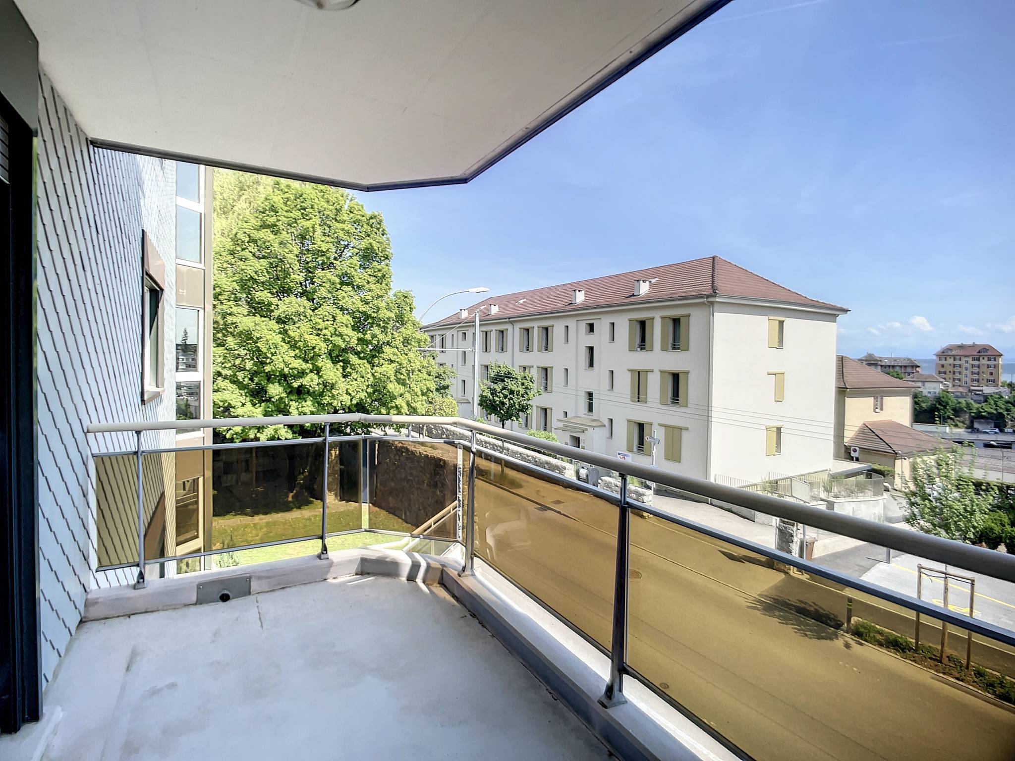 Appartement de 2,5 pièces en ville de Neuchâtel
