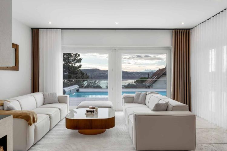 Superbe propriété de 10.5 pièces avec piscine et vue panoramique