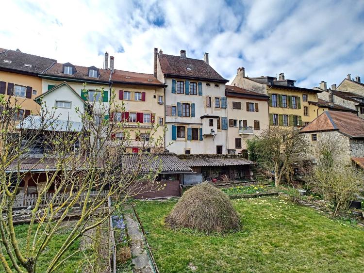 Belle maison villageoise du XVIII siècle au coeur de Grandson
