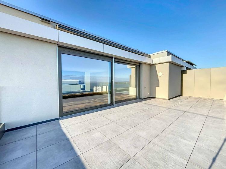 Bella Vista - Lot 7.701 - Attique de 5,5 pièces