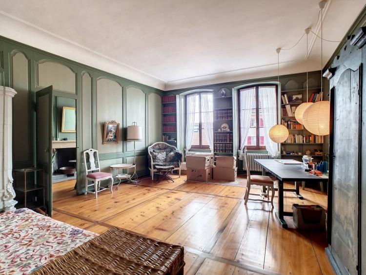 Belle maison villageoise du XVIII siècle au coeur de Grandson