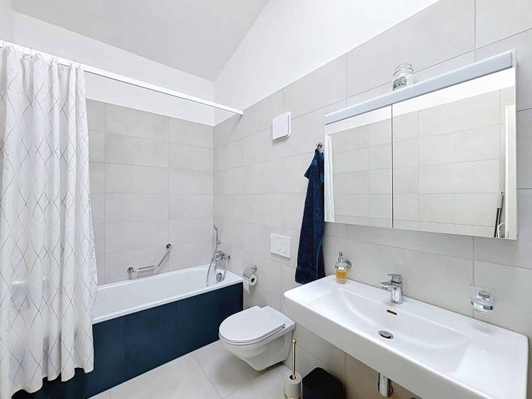 Appartement en attique de 4.5 pièces entre lumière et sérénité
